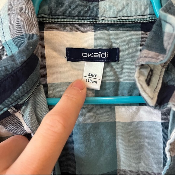 🌼 5/$25 Okaïdi Boys Plaid Button Down Shirt Size 5Y Blue Checkered Casual Cotton - Picture 2 of 11